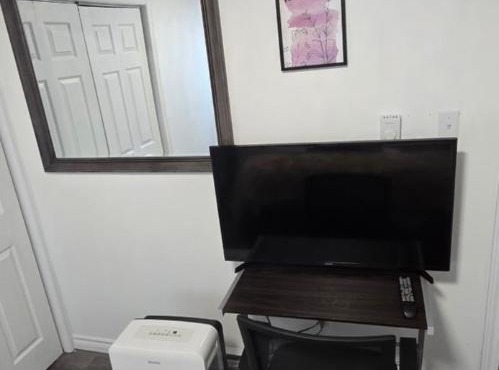 Flyaway Retreat 2 Bedroom Unit St John's NL