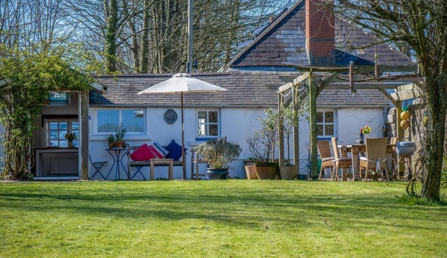 Flygate - 2 Bedroom Cottage - Lawrenny