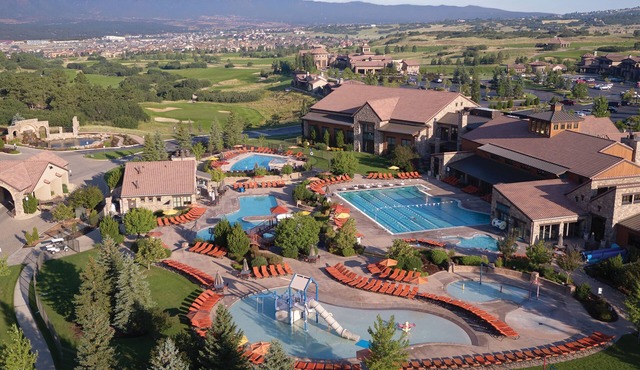 Flying Horse Resort & Club