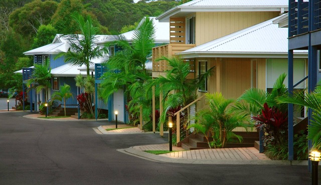 Flynns on Surf Beach Villas
