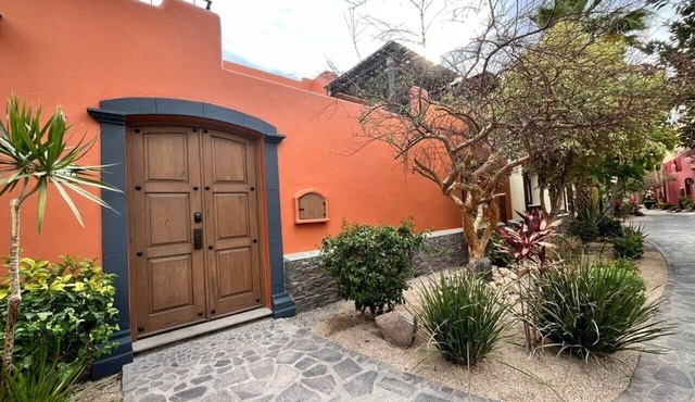 FN-133 Fabulous 3 bed 3 bath plus sofa bed casa (Sleeps 8)