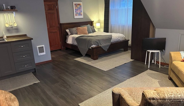 Fog & Nook Loft