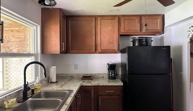 Fogarty Hideaway - Dunn's Creek & St. Johns River 2 Bdrm and 2 Bath.
