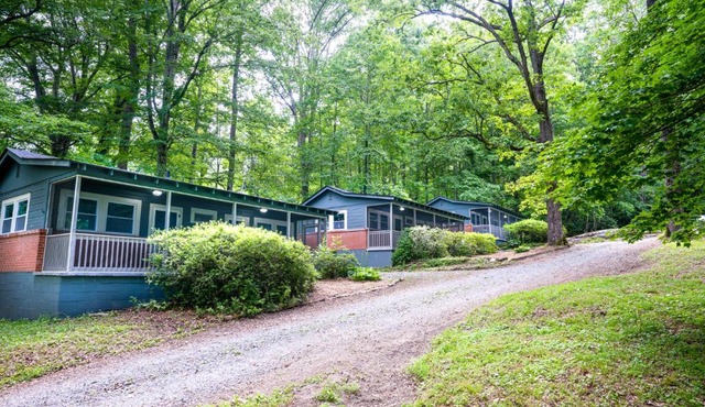 Foggy Bottom Cabins