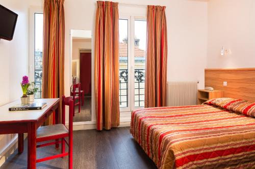 Fondary Family Residence