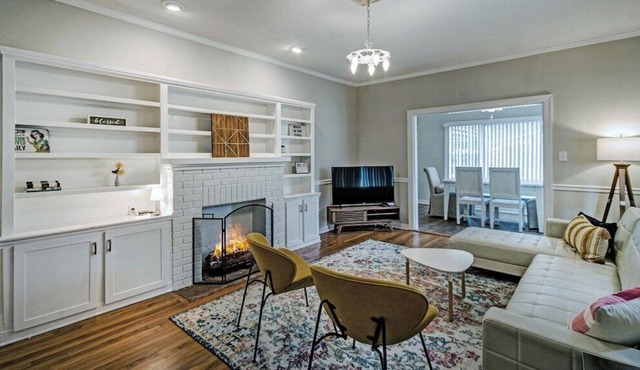 Fondren N. Neighborhood | Location Near Hospitals