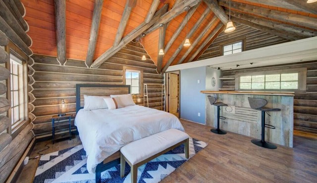 Foothill Trail Cabin