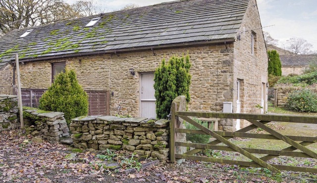 For a relaxing country holiday or romantic break, this cosy cottage is ideal.