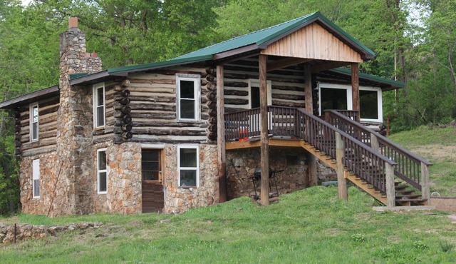 'For Old Time's Sake' Log Cabin