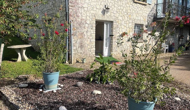 For rent Apartment Tocane Saint Apre