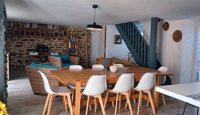 For rent in the commune of St caradec tregomel half an hour from Lorient