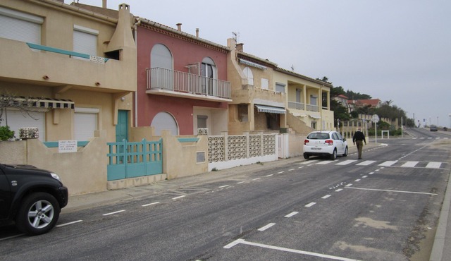For rent T2- Leucate plage - 1er D- Front de mer