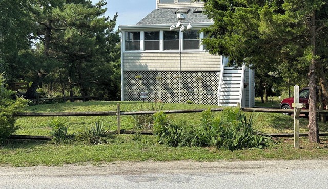 For SALE: Fabulous remodeled home with Porch, Gazebo, Hot Tub, Patio/Fire Pit,+