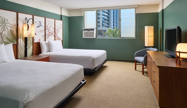 For the Whole Family! 2 Great Units, Peaceful Sun Terrace, Poolside Comfort