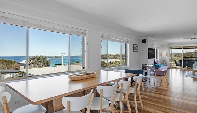 Foredeck Views at Manyana