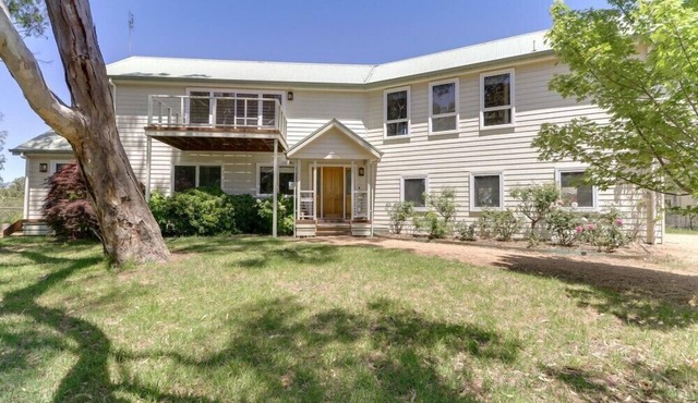 Foreshore | Spacious Metung Escape