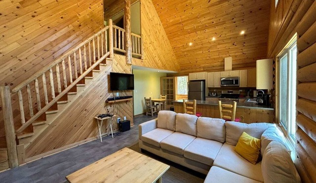 Forest Cabin by National Park & Tobermory