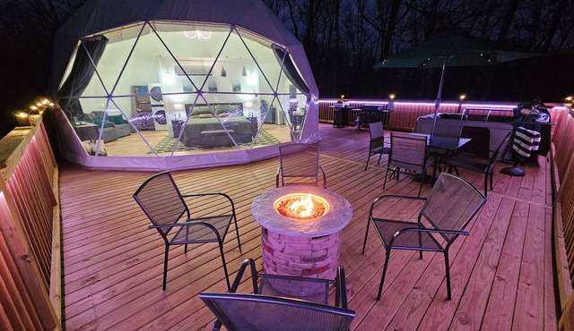 Forest Dome Retreat with Private Hot Tub, Fire Pit