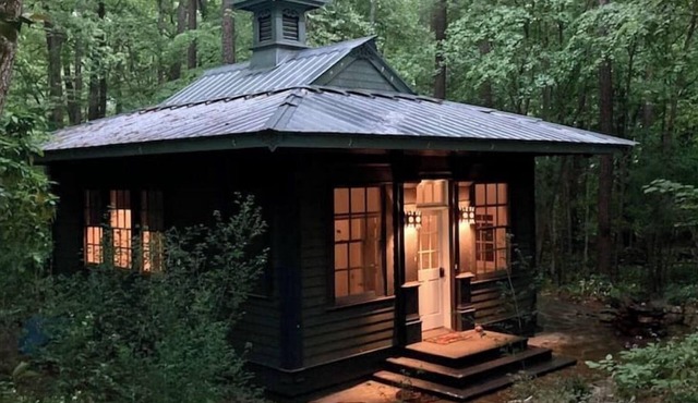 "Forest Garden" A One Bedroom Retreat