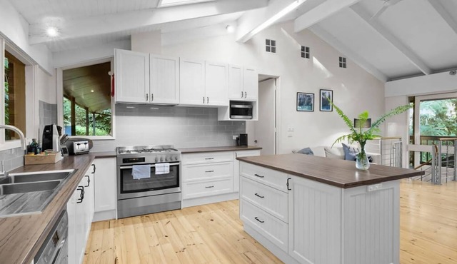 Forest Hideaway Puffing Billy Railway