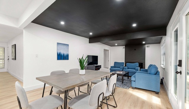 Forest Hill Family Hideaway- 4-Bed Retreat