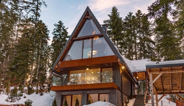 FOREST HOME