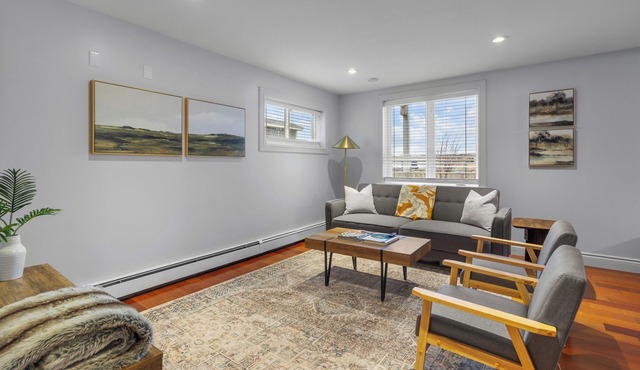 Forest House 1 Bdrm QV Lake View Parking