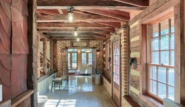 Forest Manor - Beautiful & Rustic