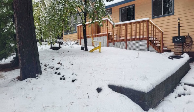 Forest Retreat+Hot Tub| SlyPark, AppleHill & Tahoe