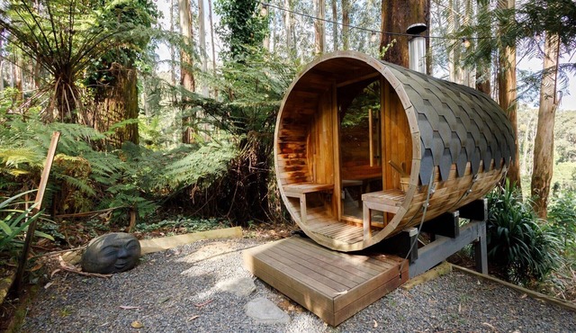 Forest Retreat w/Woodfire Sauna. nClose to Wedding Venues & Puffing Billy