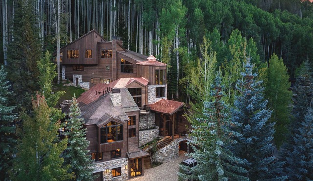 Forest Road Home by InvitedHome | Pool, Hot Tub, Funicular to Chalet, Hike, Bike