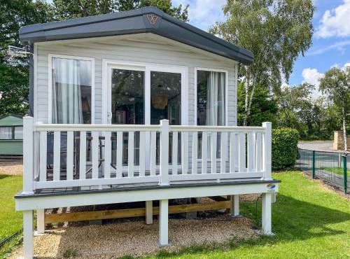 Forest Sherman - Uk50089