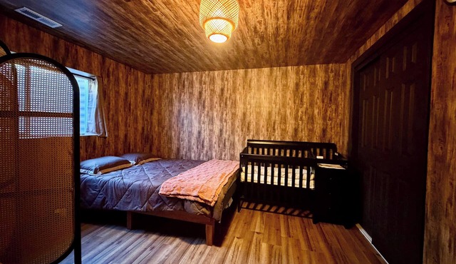 Forest Spa Retreat – Rustic & Pure 2BR 2BA