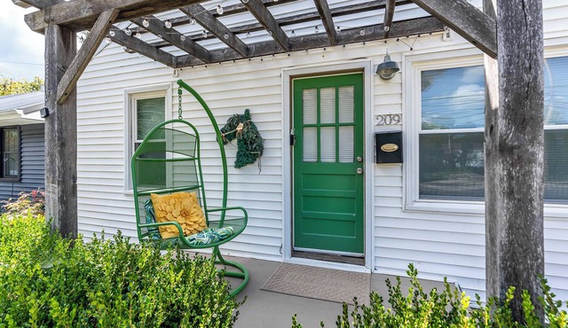 Forest Street Cottage