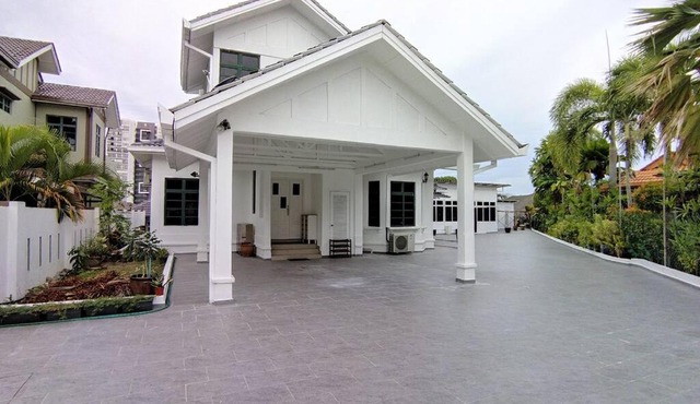 Forest Valley Homestay Bungalow for Family/Group Staycation/Gathering