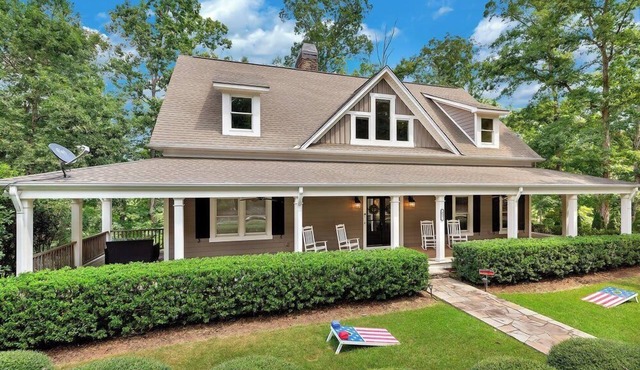 Foreststone Fabulous Lake Keowee Waterfront Home