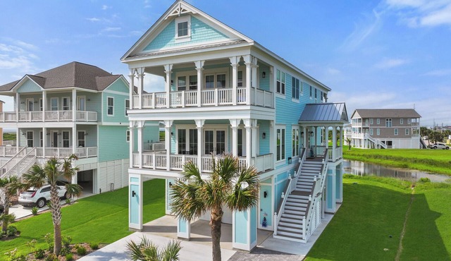Forever Young, a beautiful custom home walking distance to Pointe West beaches!