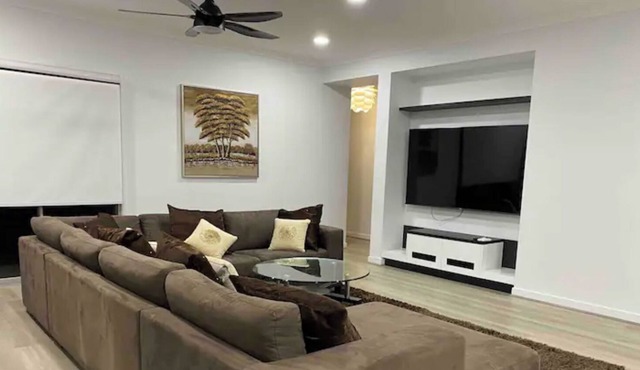 Forget your worries in this spacious and serene space