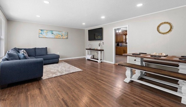 Forget your worries in this spacious and serene space