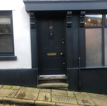 Former 16th Century Inn - In the heart of Macclesfield, gateway to the Peaks