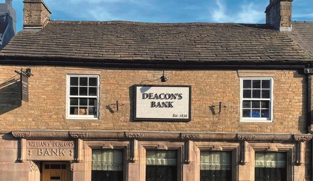 Former 18th century bank, now two contemporary apartments with Michelin Guide rated restaurant