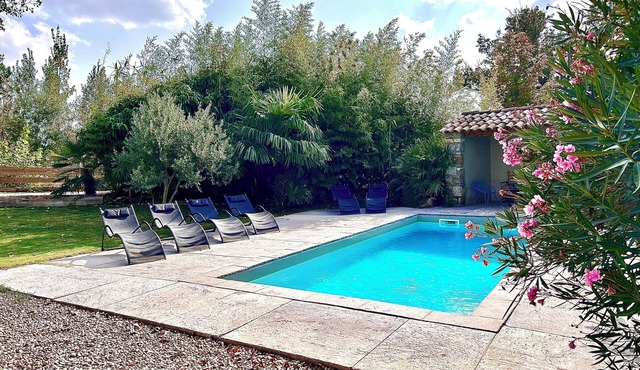 Former barn in typical Ardèche hamlet with private pool!
