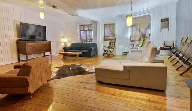 Former General Store Chez Frid