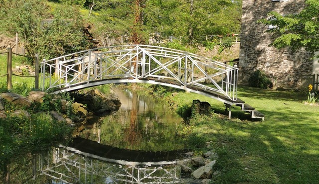 Former mill workshop, converted into a ground-floor apartment.