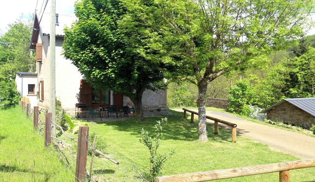 Former railway station ideally located for discovering Lozère