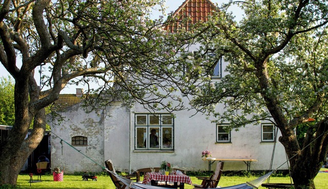 Former railway worker's house by Kragenæs harbour