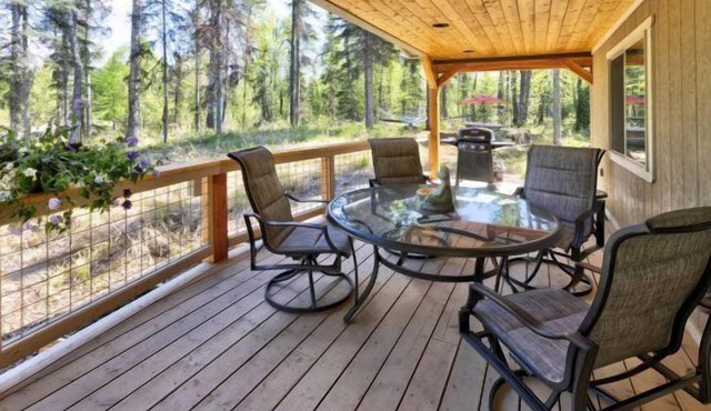 Forrest Glenn Chalet in Talkeetna, Alaska. Family Friendly, Near Denali National Park, Sleeps 8