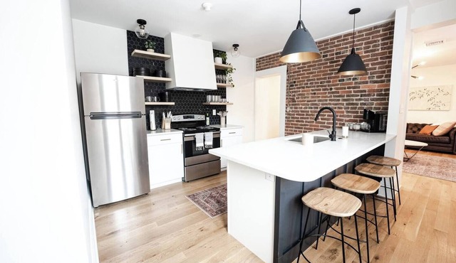 Fort Chambers Flat on Main