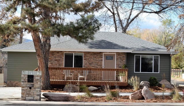 Fort Collins, Colorado Charming House Close to CSU, City Park & Old Town