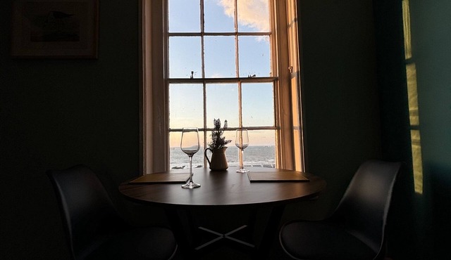 Fort Cresent Panaromic Sea View Apartment